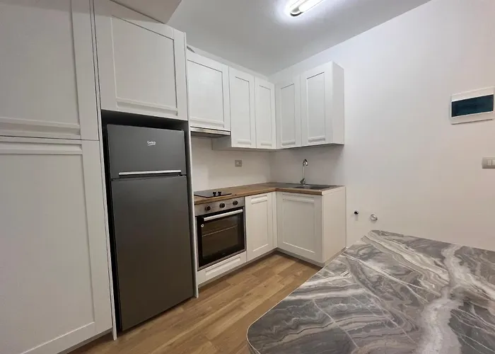 Lana Studio Apartman *